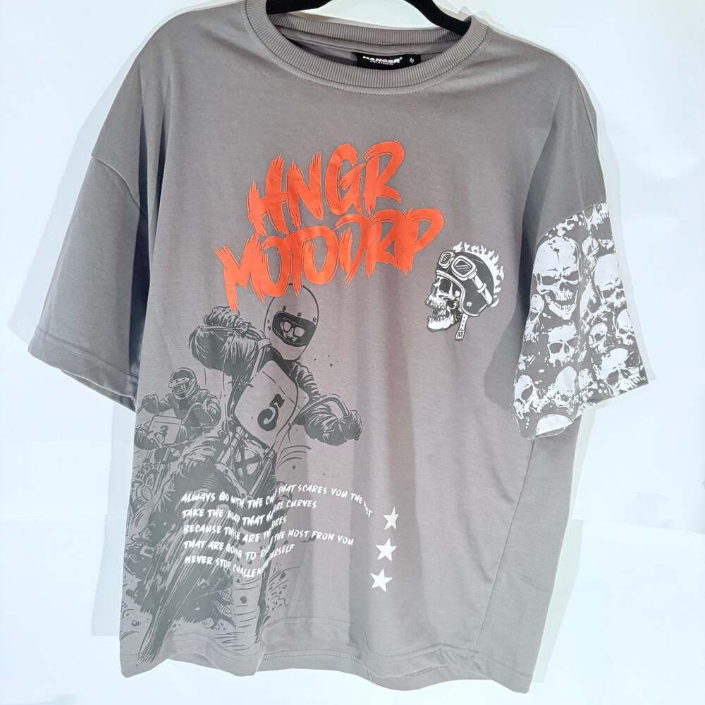 Hanger Graphic Motorcycle Skull T-Shirt Size M